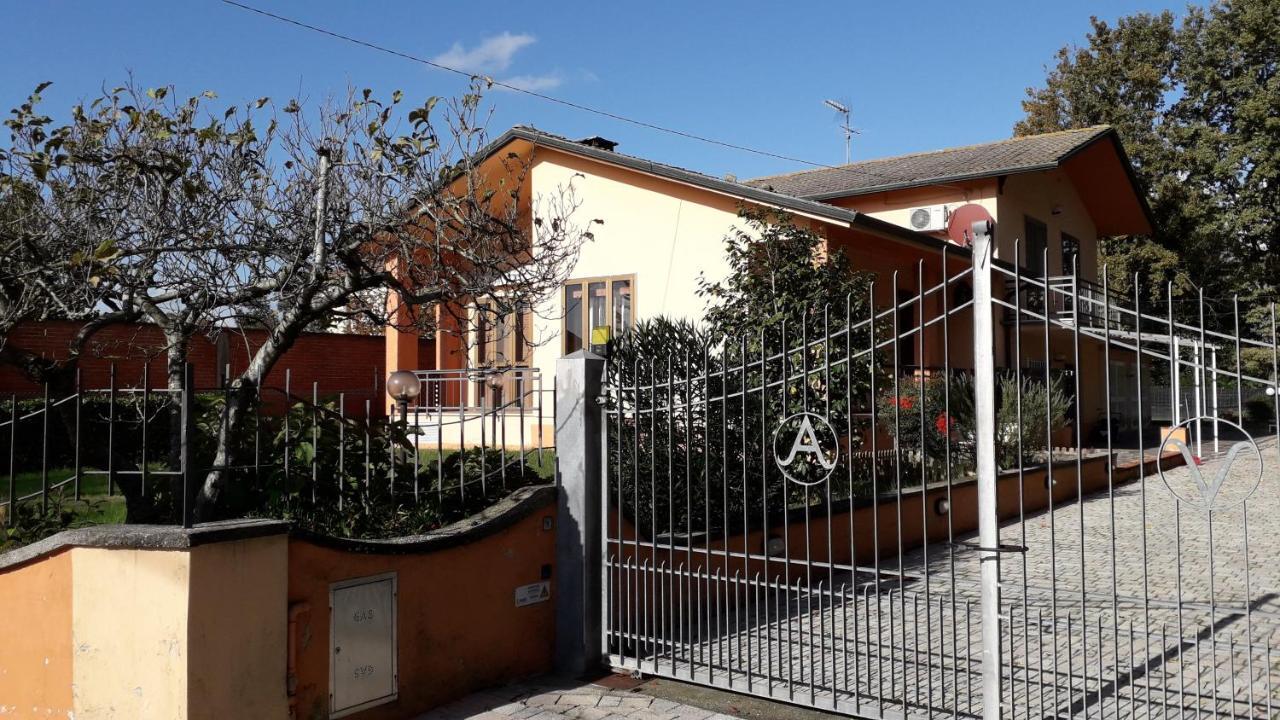 B&B Le Mi' Cocche Capannori Exterior foto